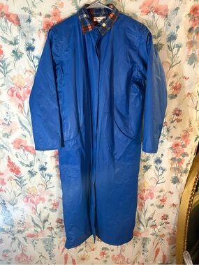 Vintage Bright Blue Long Raincoat with Plaid Collar